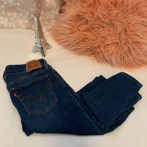 Levi’s 710 Super Skinny Jeans
